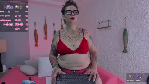 Snapshot of poisson_ivy_ chatting on January 28, 2025, 4:18 am poisson_ivy_ online show from January 28, 2025, 4:18 am