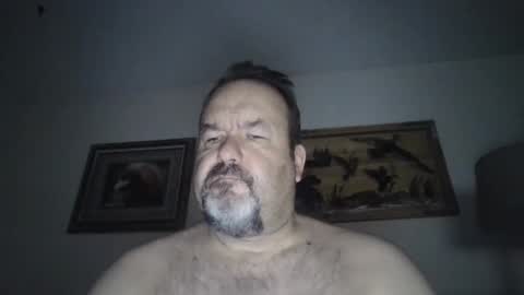 Snapshot of polarisman74 chatting on January 13, 2025, 2:18 am polarisman74 online show from January 13, 2025, 2:18 am