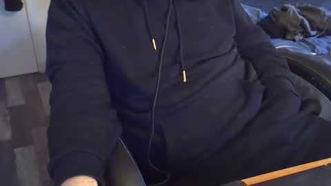 Snapshot of polgs2509 chatting on January 8, 2026, 12:07 pm polgs2509 online show from January 8, 2026, 12:07 pm