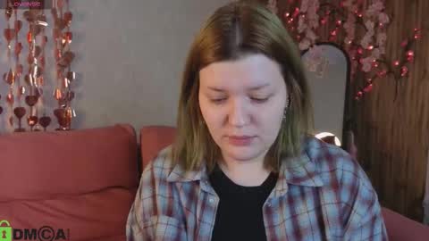 Snapshot of polly__mayer chatting on February 16, 2026, 12:18 am Polly online show from February 16, 2026, 12:18 am