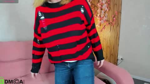 Snapshot of polly__mayer chatting on February 23, 2026, 1:03 am Polly online show from February 23, 2026, 1:03 am