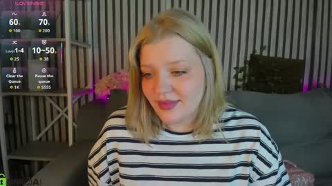 Polly online show from May 26, 2026, 1:12 am