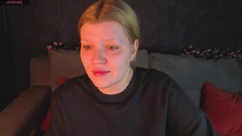 Polly online show from June 1, 2026, 1:07 am