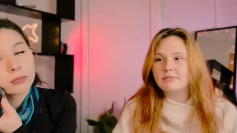 Snapshot of polly_cute1 chatting on February 26, 2026, 12:48 pm polly_cute1 online show from February 26, 2026, 12:48 pm