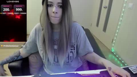 Snapshot of polly_wow chatting on March 13, 2026, 6:58 pm Polly online show from March 13, 2026, 6:58 pm