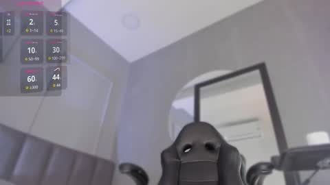 POLLY online show from November 10, 2025, 10:47 am