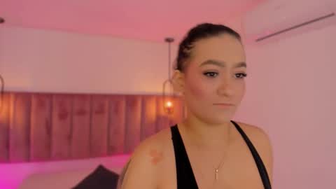 POLLY online show from February 10, 2026, 10:08 am