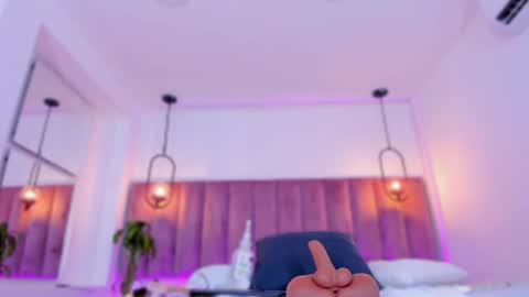 Snapshot of pollybabe_ chatting on April 29, 2026, 10:19 am POLLY online show from April 29, 2026, 10:19 am