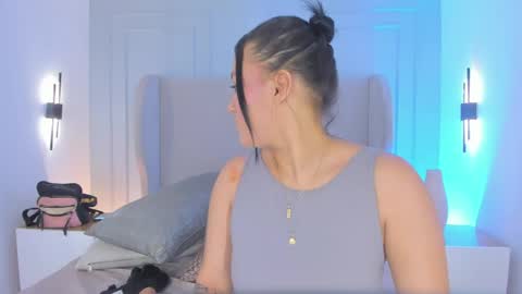 Snapshot of pollybabe_ chatting on May 13, 2026, 12:19 am POLLY online show from May 13, 2026, 12:19 am
