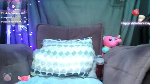 Snapshot of pollycrush chatting on December 16, 2024, 9:31 pm pollycrush online show from December 16, 2024, 9:31 pm