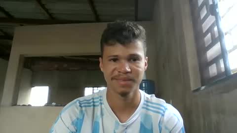 Snapshot of pollyster chatting on November 12, 2025, 12:49 pm pollyster online show from November 12, 2025, 12:49 pm