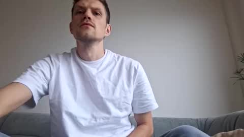 polsenos online show from February 13, 2026, 7:48 am