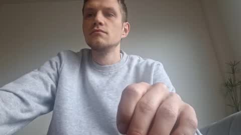 polsenos online show from February 16, 2026, 7:37 am