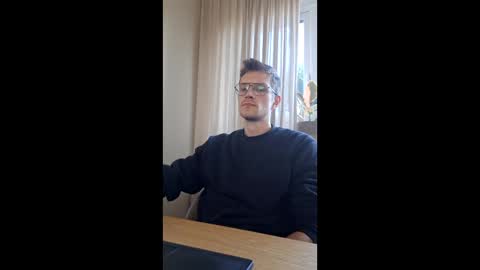 polsenos online show from March 3, 2026, 7:58 am