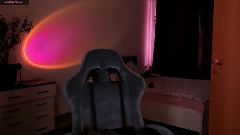 Snapshot of polusladkoye chatting on April 22, 2026, 3:13 pm Megan.online online show from April 22, 2026, 3:13 pm