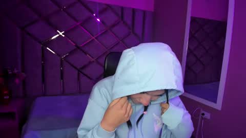 poly sasha  online show from October 19, 2025, 3:51 am