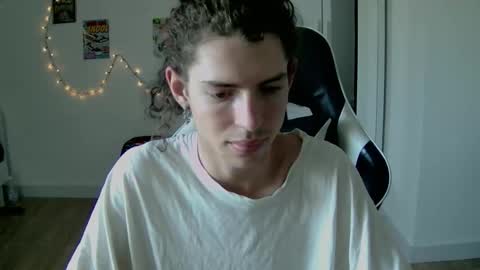 aleks ness online show from October 7, 2025, 9:50 am