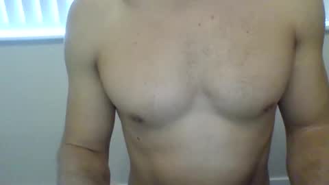 Snapshot of poomplex002 chatting on October 27, 2025, 7:34 am TheMan002 online show from October 27, 2025, 7:34 am