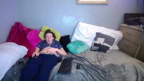 poopcap online show from December 27, 2024, 11:31 pm