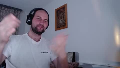 Snapshot of popadosik_mod chatting on February 18, 2026, 5:20 pm Popadosik mod online show from February 18, 2026, 5:20 pm