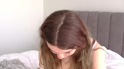Snapshot of poppyjoyyy chatting on April 2, 2026, 11:13 pm Poppy Joy online show from April 2, 2026, 11:13 pm