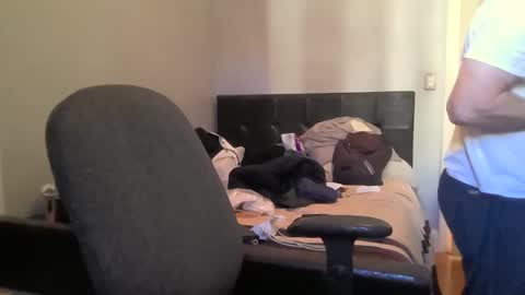 Snapshot of pornaddicted8 chatting on January 20, 2025, 10:15 pm i heart porn online show from January 20, 2025, 10:15 pm