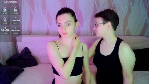 Ana and Tati online show from September 28, 2025, 7:30 pm