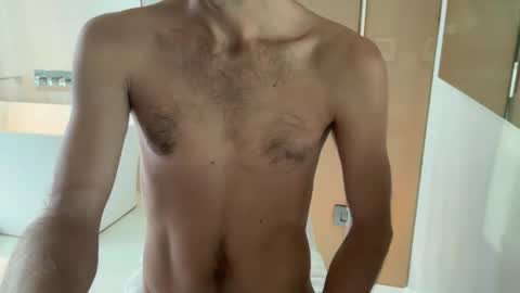 porntoyndr2 online show from October 3, 2025, 11:46 pm