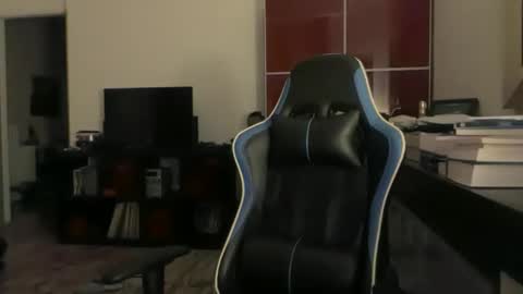 Snapshot of porntoyndr2 chatting on November 19, 2025, 4:12 am porntoyndr2 online show from November 19, 2025, 4:12 am