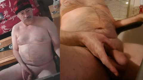 Snapshot of portlandjacob chatting on January 2, 2025, 12:35 pm portlandjacob online show from January 2, 2025, 12:35 pm