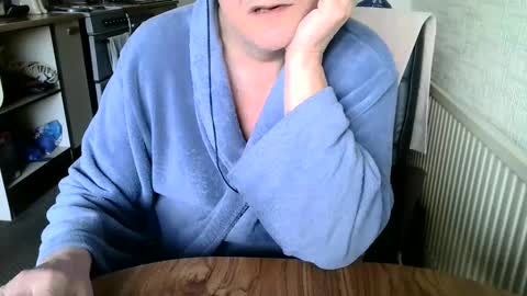 Snapshot of poshman65 chatting on February 3, 2025, 10:25 am poshman65 online show from February 3, 2025, 10:25 am