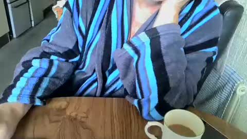 Snapshot of poshman65 chatting on October 29, 2025, 10:39 am poshman65 online show from October 29, 2025, 10:39 am