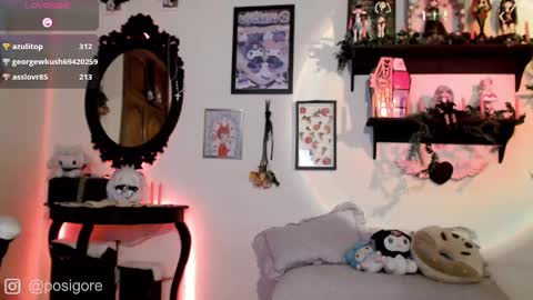 Snapshot of posigore chatting on February 10, 2025, 11:45 pm Anna Goth independient model online show from February 10, 2025, 11:45 pm