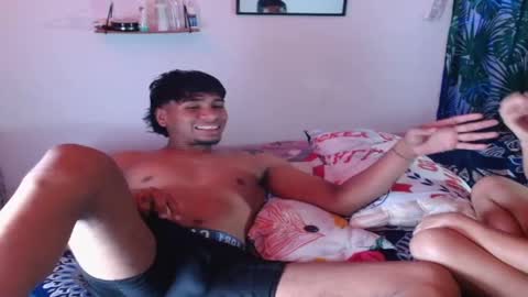 ALEX Y ALEXA online show from February 5, 2026, 4:17 am