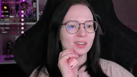 Robyn online show from March 19, 2026, 9:57 am