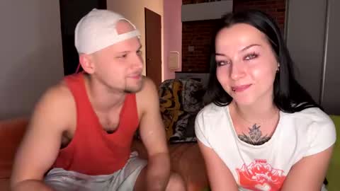 Snapshot of powerduo1 chatting on January 7, 2025, 5:09 pm powerduo l online show from January 7, 2025, 5:09 pm