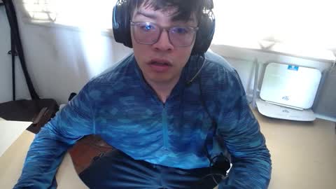 powerfulzeus2 online show from October 22, 2025, 5:24 pm