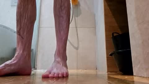 Snapshot of powermute22 chatting on October 10, 2025, 11:20 am Big Dick online show from October 10, 2025, 11:20 am