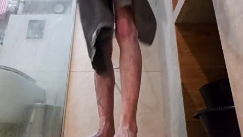 Snapshot of powermute22 chatting on December 16, 2025, 7:57 am Big Dick online show from December 16, 2025, 7:57 am