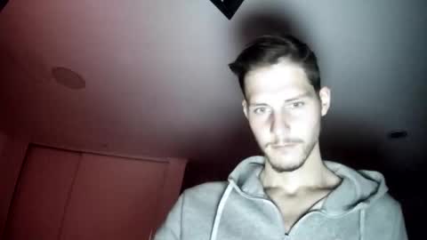 Snapshot of poweroflove7n chatting on October 27, 2025, 5:00 am poweroflove7n online show from October 27, 2025, 5:00 am