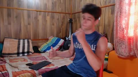 Snapshot of powertwinky chatting on February 2, 2025, 8:30 pm chris independent online show from February 2, 2025, 8:30 pm