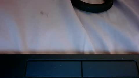 Snapshot of powthunder85 chatting on April 1, 2026, 1:39 am powthunder85 online show from April 1, 2026, 1:39 am