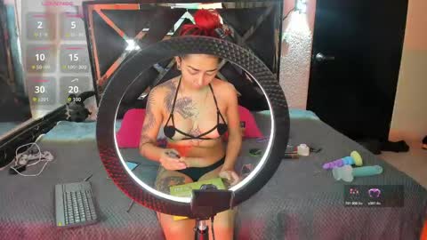 Snapshot of poyson_ivy1 chatting on May 28, 2026, 12:08 am poyson_ivy1 online show from May 28, 2026, 12:08 am
