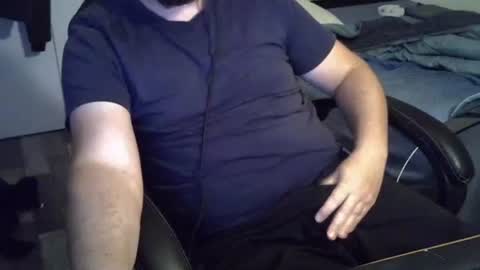 Snapshot of pralg chatting on October 31, 2025, 11:28 pm pralg online show from October 31, 2025, 11:28 pm