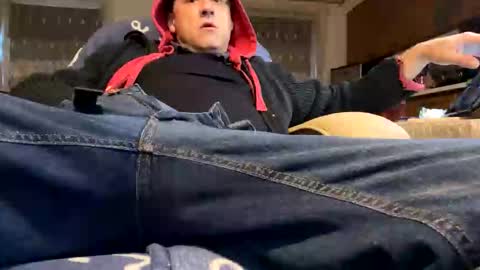 Snapshot of prasw4444 chatting on September 27, 2025, 7:35 am prasw4444 online show from September 27, 2025, 7:35 am