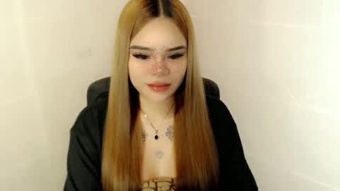 MAXXINE online show from October 5, 2025, 2:32 am