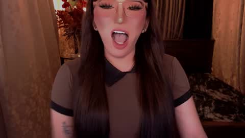 Snapshot of preciousrosedoll chatting on June 18, 2026, 4:11 pm Rosedoll online show from June 18, 2026, 4:11 pm