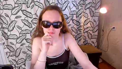 preety_niki online show from June 3, 2026, 2:14 am