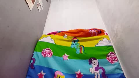 Dinah online show from February 13, 2025, 8:34 pm