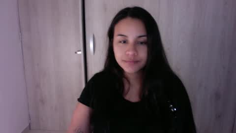 Snapshot of preggo_fantasy chatting on November 10, 2025, 4:22 am preggo_fantasy online show from November 10, 2025, 4:22 am